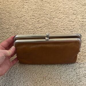 Hobo Lauren Clutch-Wallet